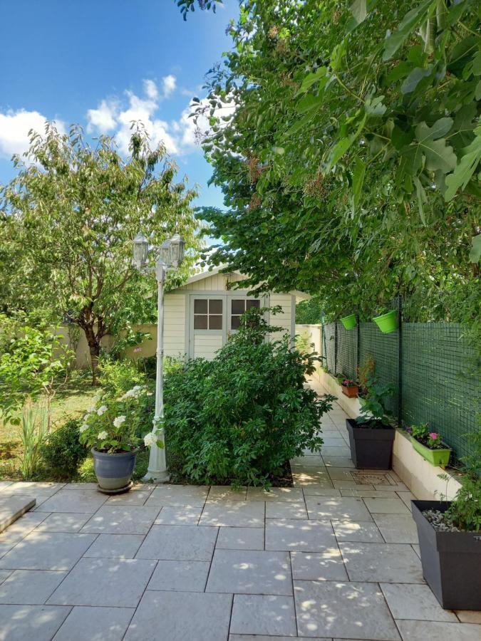 Apartament Le Jardin D'Anatole Bourges Zewnętrze zdjęcie